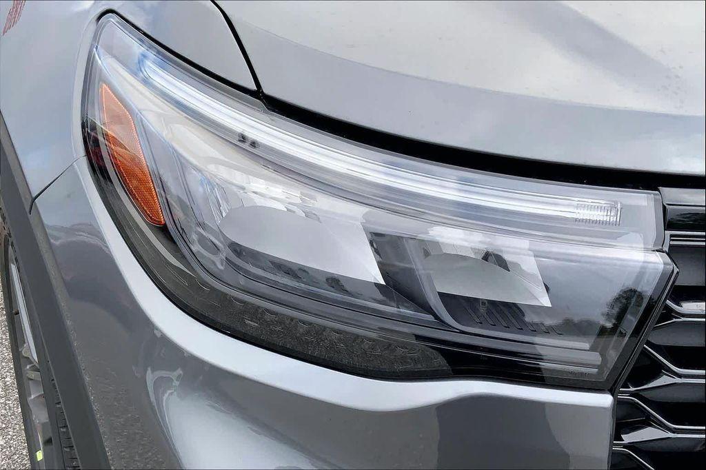 new 2026 Ford Explorer car, priced at $60,654