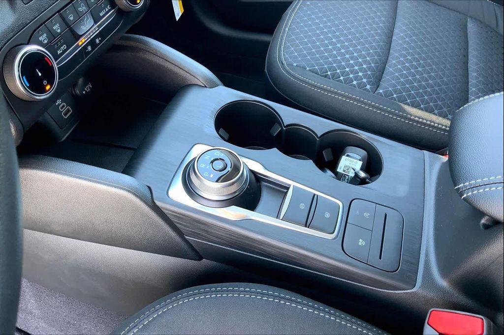 new 2026 Ford Escape car, priced at $29,119