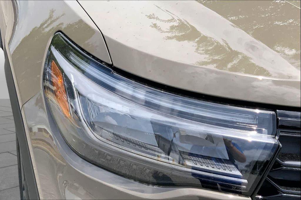 new 2026 Ford Explorer car, priced at $59,037