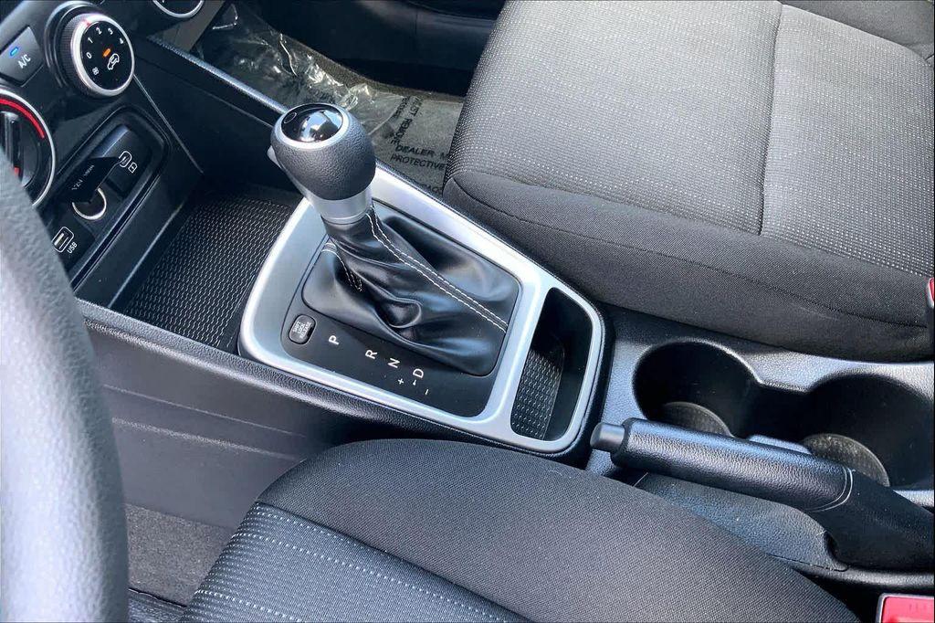 used 2025 Hyundai Venue car, priced at $20,888