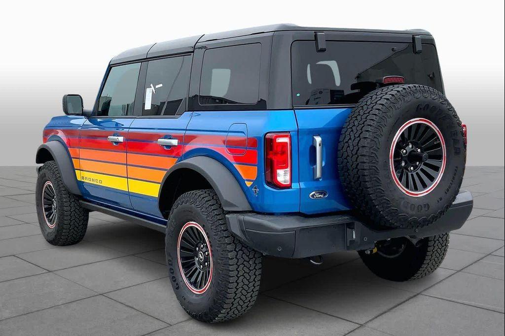 used 2025 Ford Bronco car, priced at $48,589
