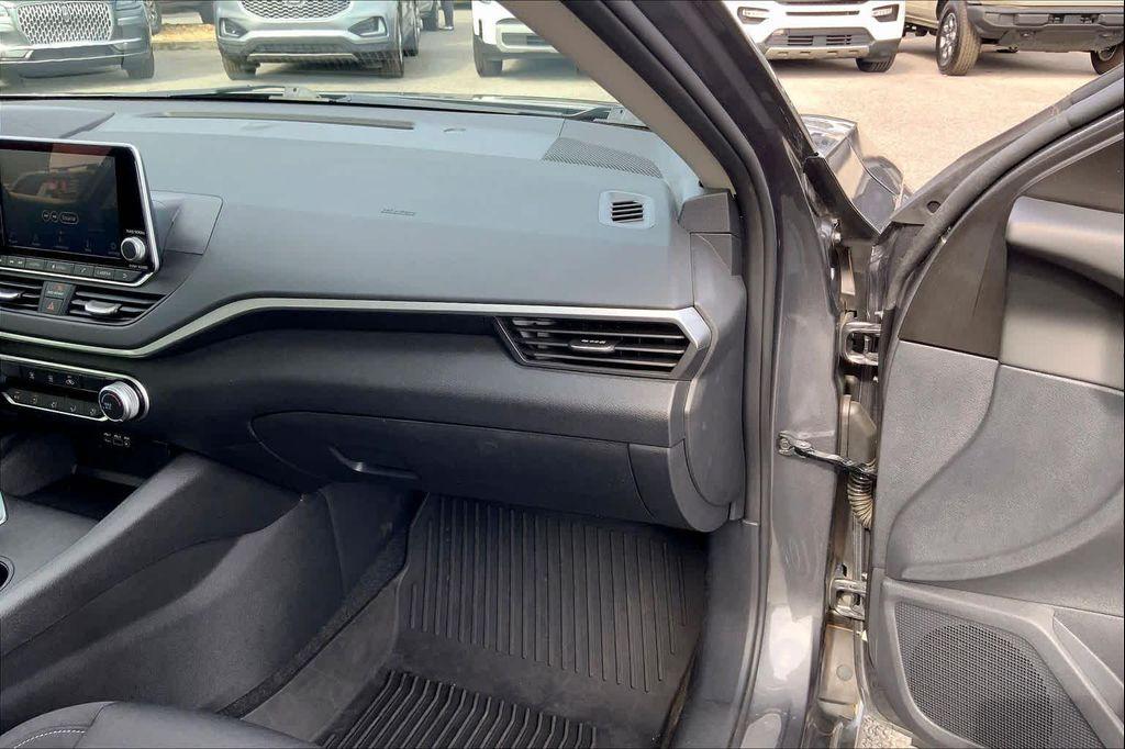 used 2025 Nissan Altima car, priced at $19,888