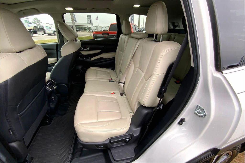 used 2023 Subaru Ascent car, priced at $30,544