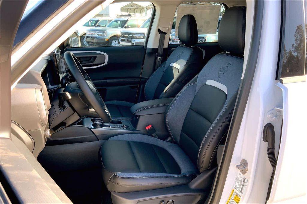 new 2025 Ford Bronco Sport car, priced at $39,065
