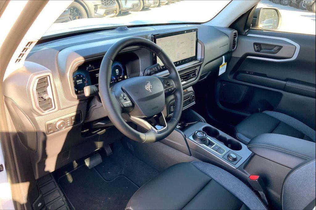 new 2025 Ford Bronco Sport car, priced at $39,065