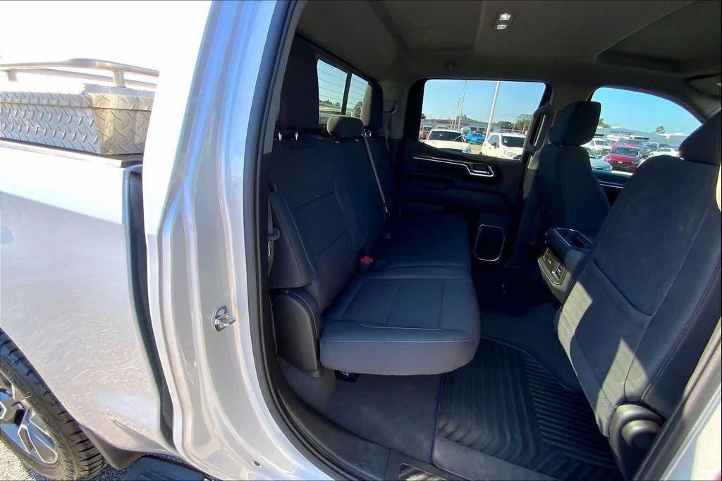 used 2022 Chevrolet Silverado 1500 car, priced at $33,791