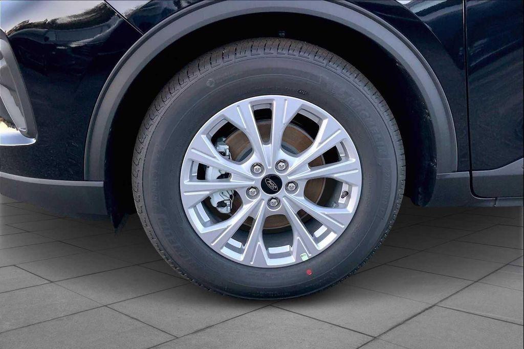 new 2026 Ford Escape car, priced at $28,984