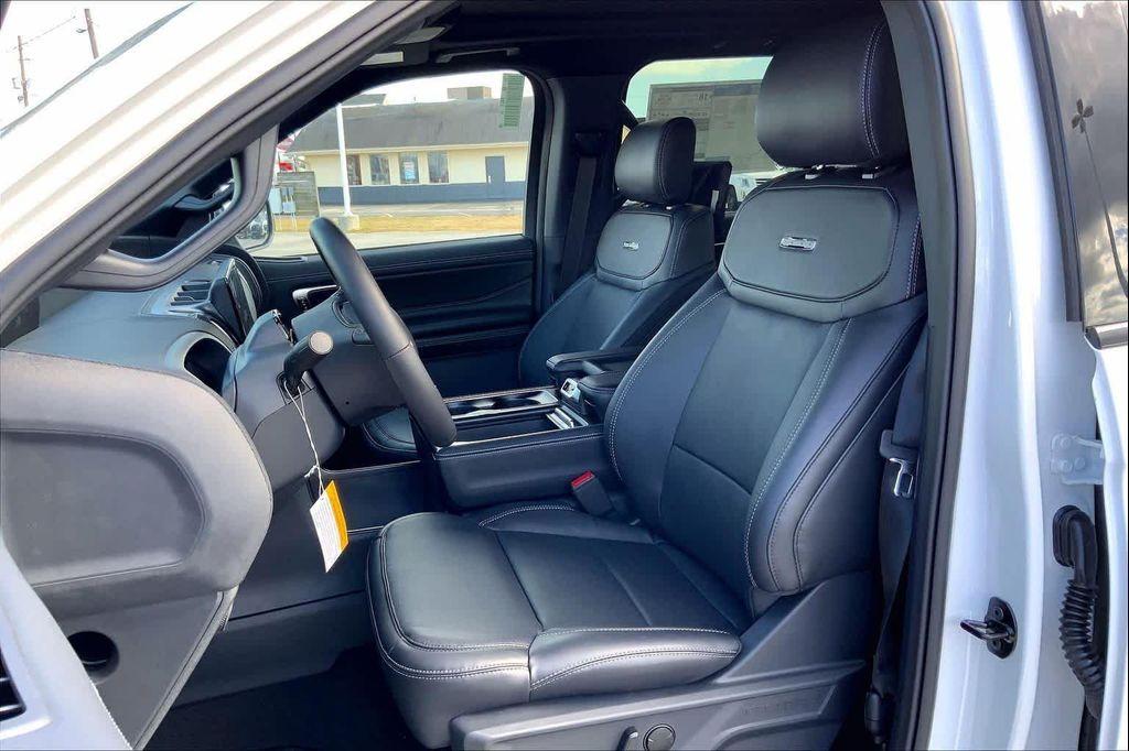 new 2026 Ford Expedition car, priced at $77,987