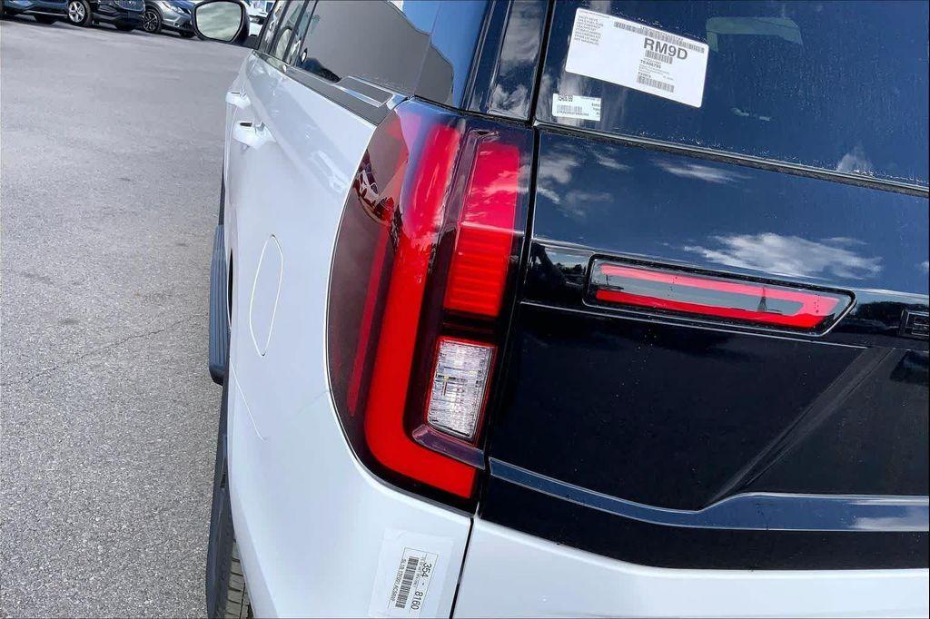 new 2026 Ford Expedition car, priced at $77,987