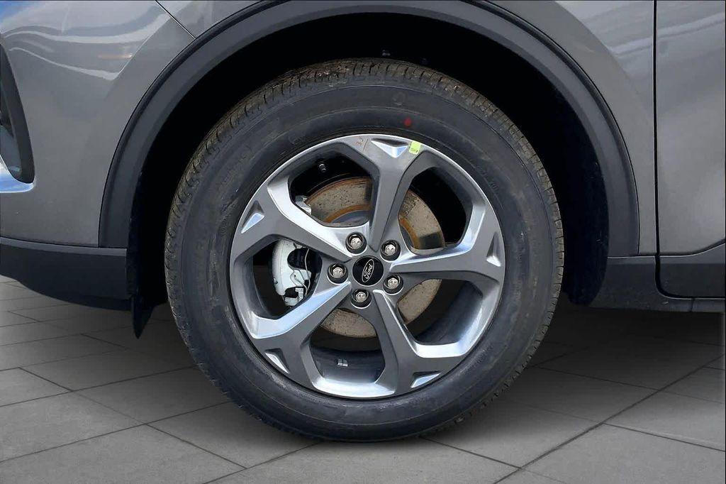 new 2026 Ford Escape car, priced at $33,549