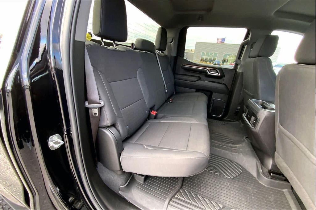 used 2024 Chevrolet Silverado 1500 car, priced at $45,303