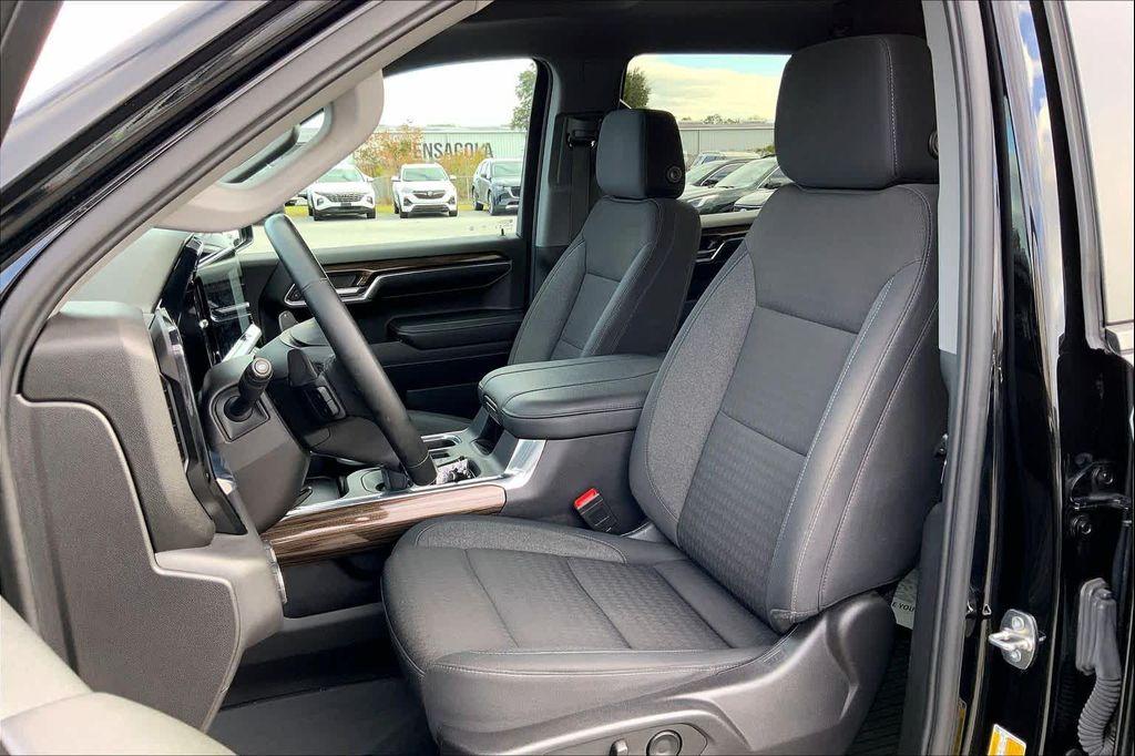 used 2024 Chevrolet Silverado 1500 car, priced at $45,303