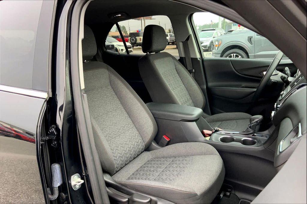 used 2024 Chevrolet Equinox car, priced at $21,423