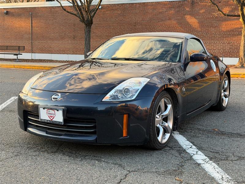 used 2007 Nissan 350Z car, priced at $10,995