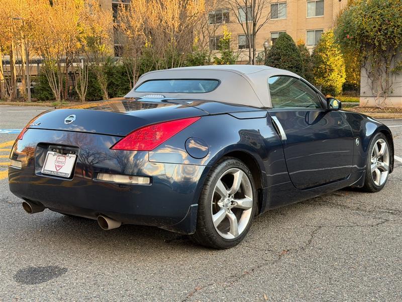 used 2007 Nissan 350Z car, priced at $10,995