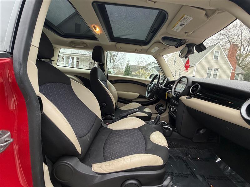 used 2013 MINI Hardtop car, priced at $5,995