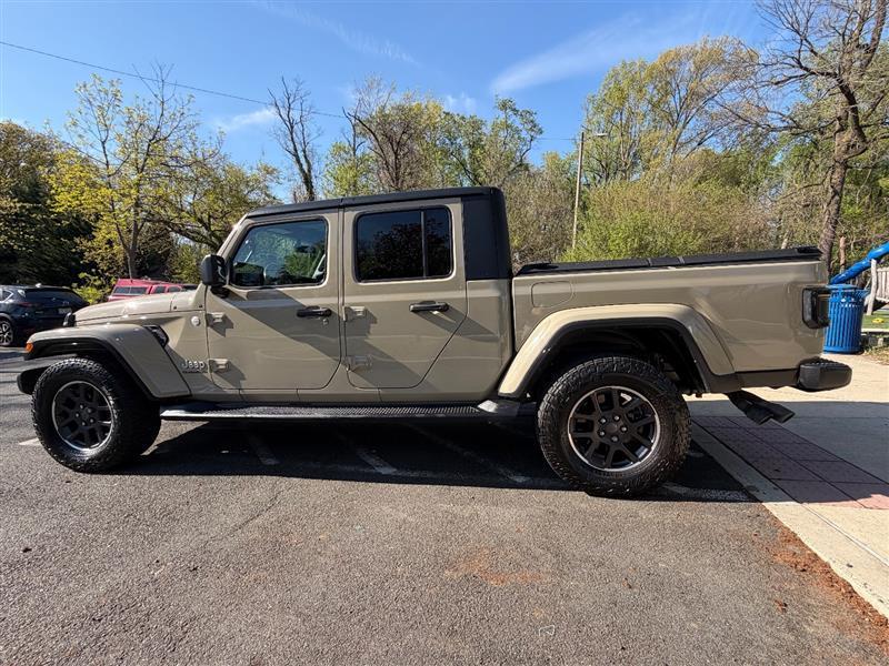 used 2022 Jeep Gladiator car, priced at $25,695