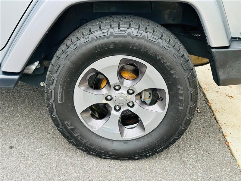 used 2018 Jeep Wrangler JK Unlimited car, priced at $24,595