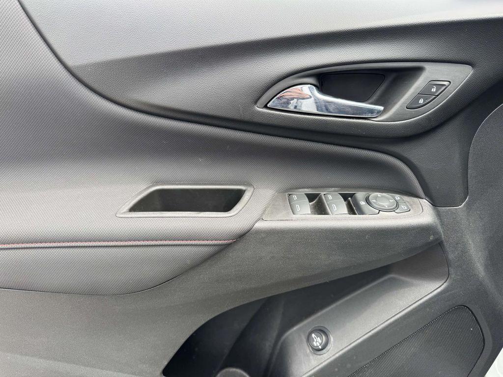 used 2022 Chevrolet Equinox car, priced at $22,300