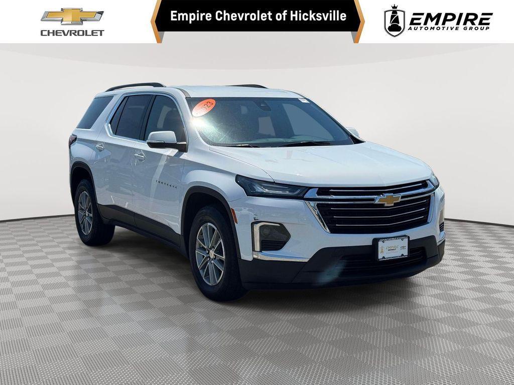 used 2023 Chevrolet Traverse car, priced at $30,525