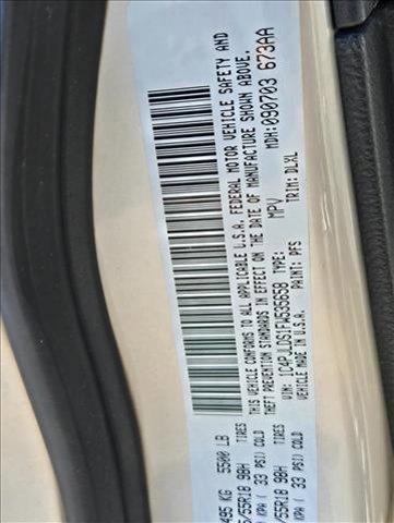 used 2015 Jeep Cherokee car, priced at $10,257