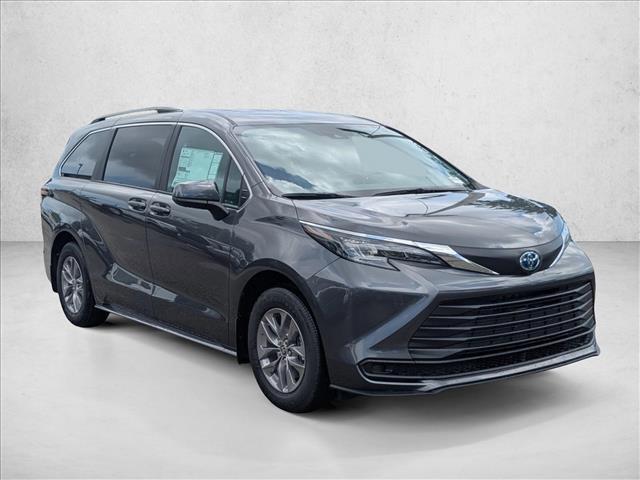 used 2025 Toyota Sienna car, priced at $41,848