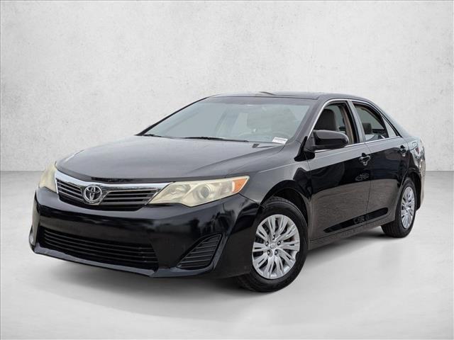 used 2014 Toyota Camry car, priced at $9,139