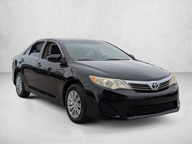 used 2014 Toyota Camry car, priced at $9,139