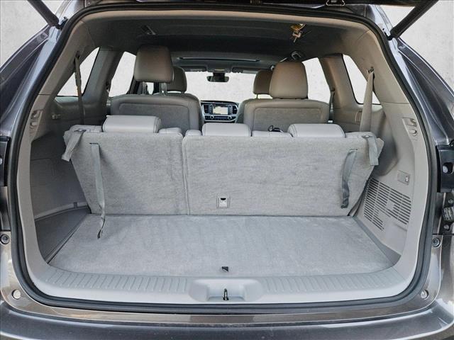 used 2018 Toyota Highlander car, priced at $19,611