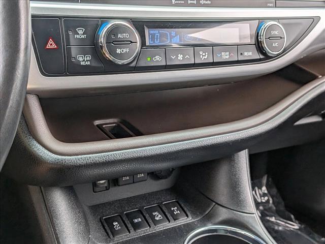 used 2019 Toyota Highlander car, priced at $22,959