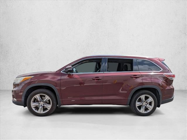 used 2015 Toyota Highlander car, priced at $18,246