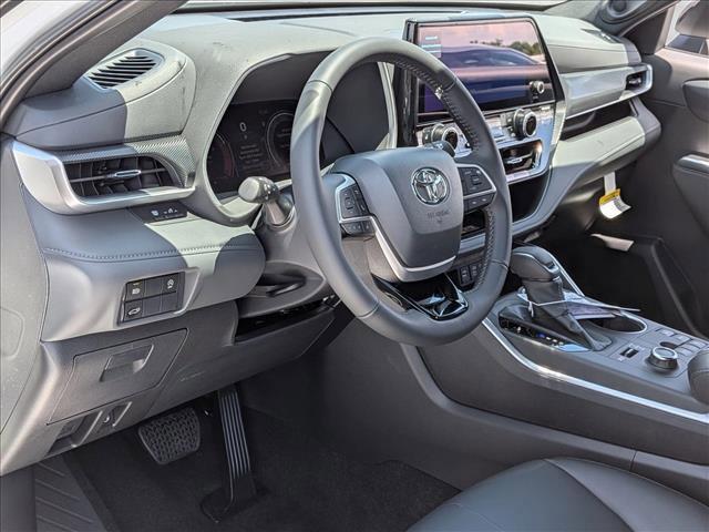 new 2026 Toyota Highlander car, priced at $52,058