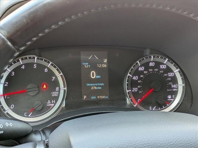 used 2021 Toyota Highlander car, priced at $22,041