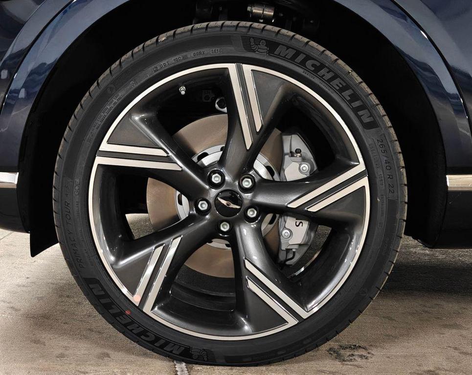 new 2026 Genesis GV80 car, priced at $81,688