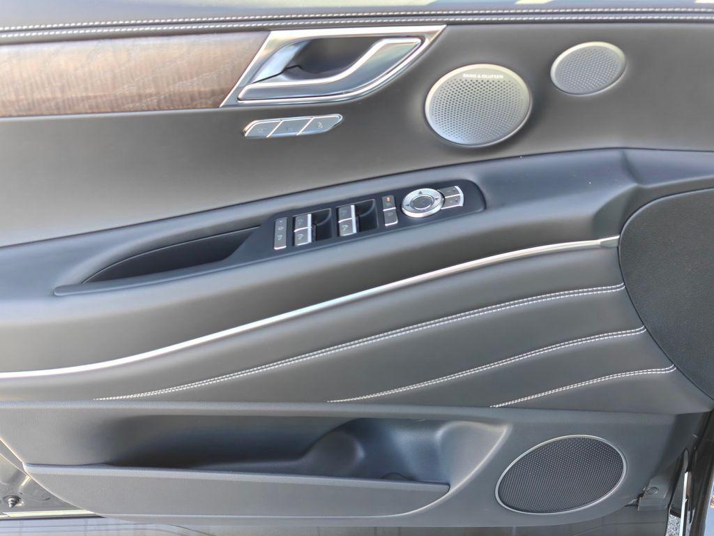 new 2026 Genesis GV80 car, priced at $75,420