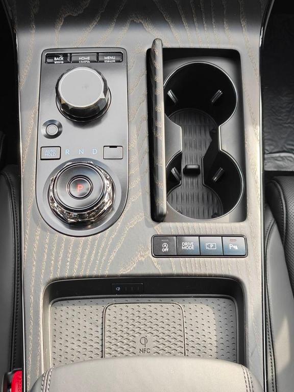 new 2026 Genesis G80 car, priced at $82,065