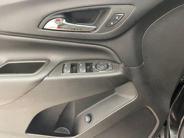 used 2024 Chevrolet Equinox car, priced at $22,754