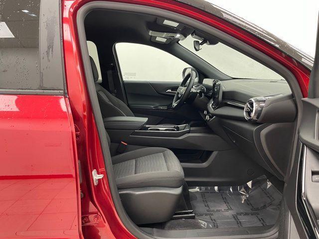 new 2025 Chevrolet Equinox car, priced at $32,160