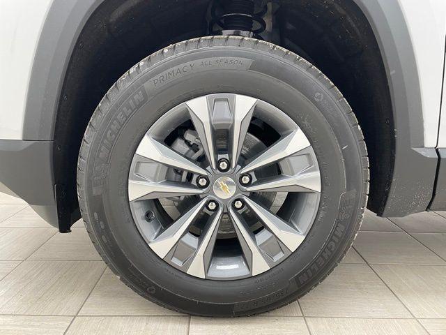 new 2026 Chevrolet Equinox car, priced at $30,995