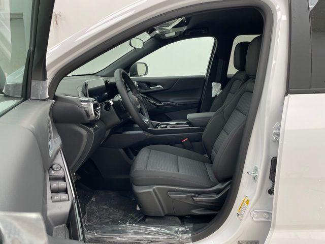 new 2026 Chevrolet Equinox car, priced at $30,995