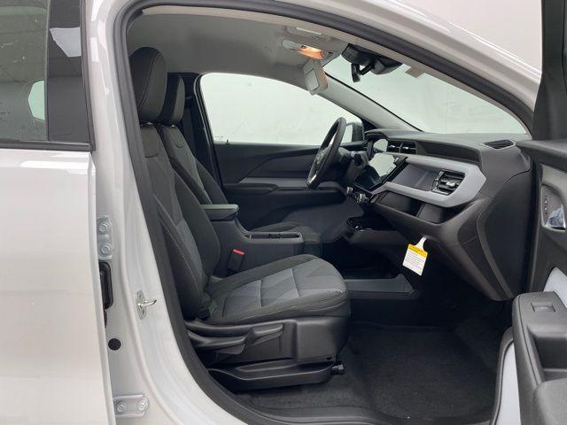 new 2027 Chevrolet Bolt car