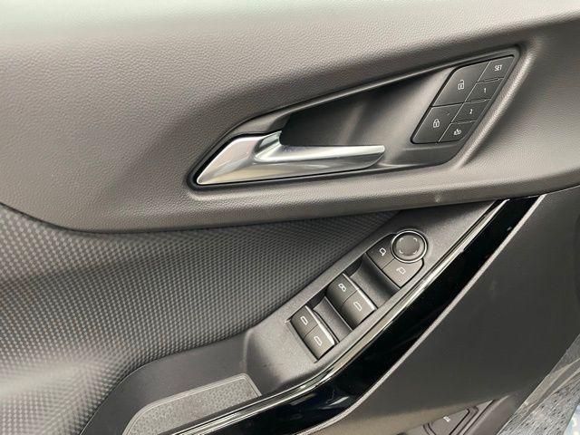 new 2026 Chevrolet Equinox car, priced at $36,110