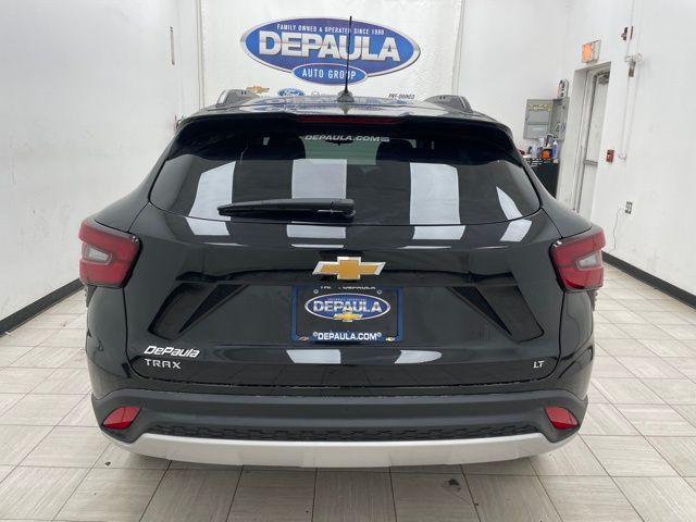new 2026 Chevrolet Trax car, priced at $25,660