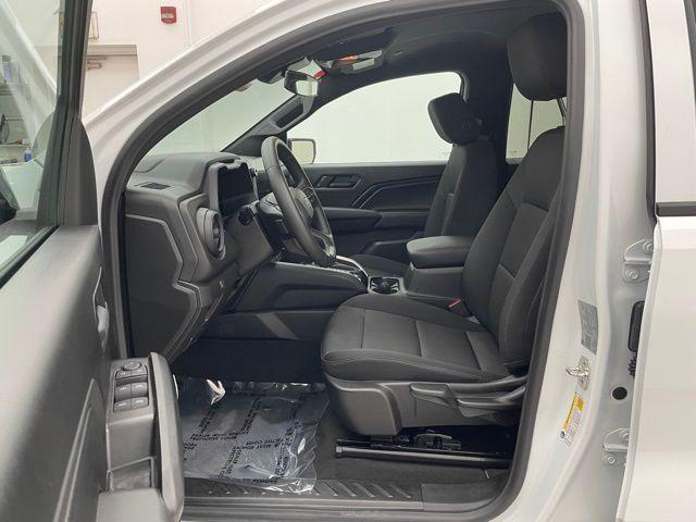 new 2025 Chevrolet Colorado car, priced at $45,000