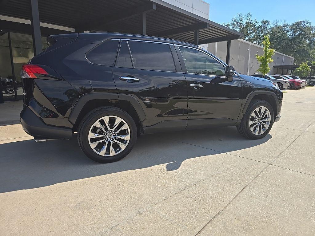 used 2019 Toyota RAV4 car, priced at $27,089