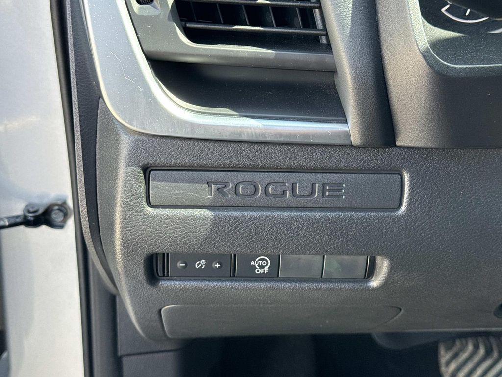 used 2024 Nissan Rogue car, priced at $20,165