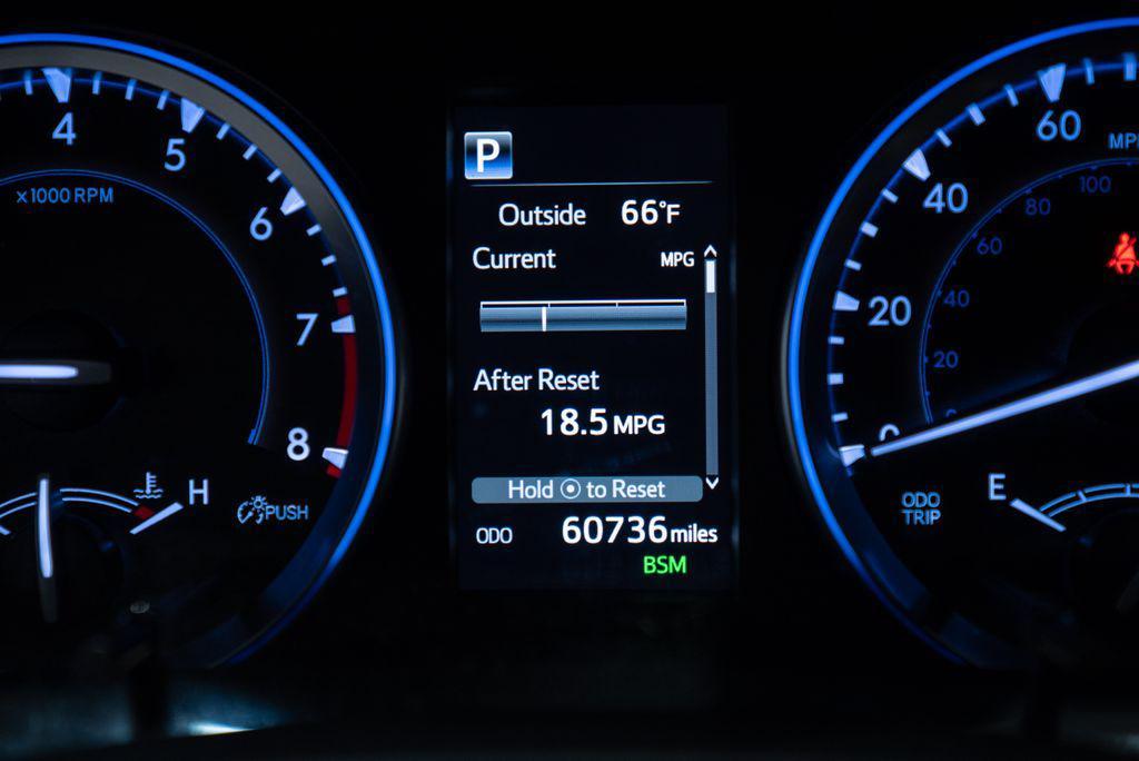 used 2018 Toyota Highlander car, priced at $25,289