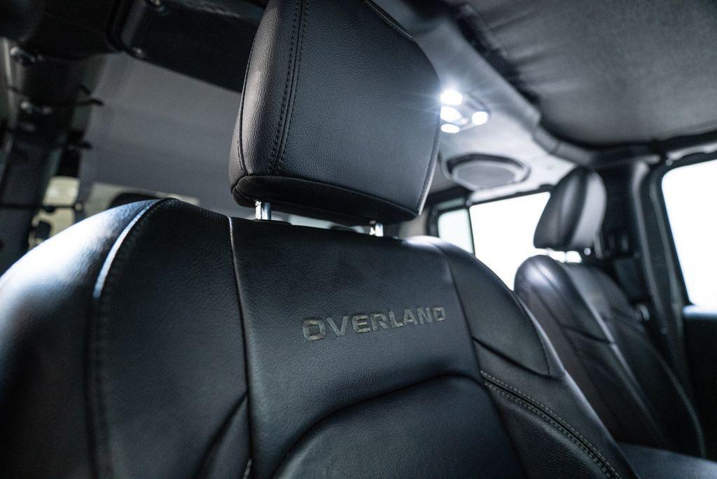 used 2021 Jeep Gladiator car, priced at $27,903