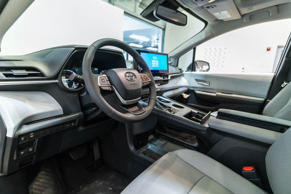 new 2026 Toyota Sienna car, priced at $49,182