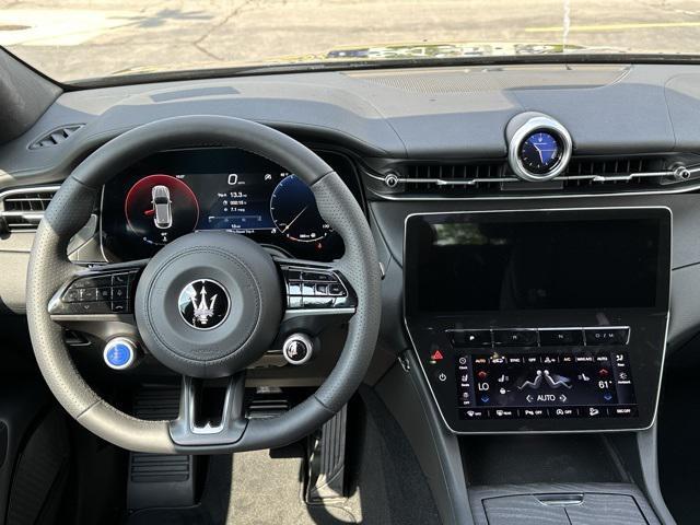 new 2024 Maserati Grecale car, priced at $66,660